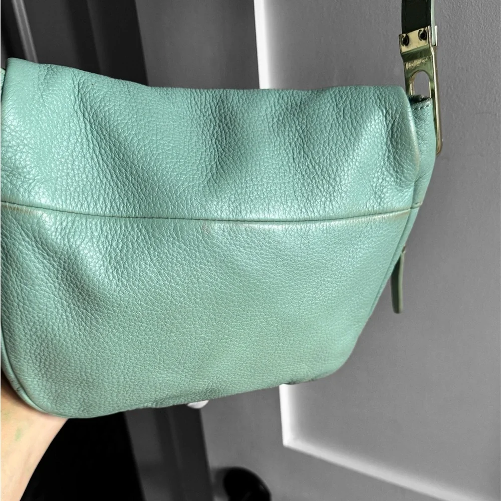 Vince Camuto Crossbody mint leather with zipper accents